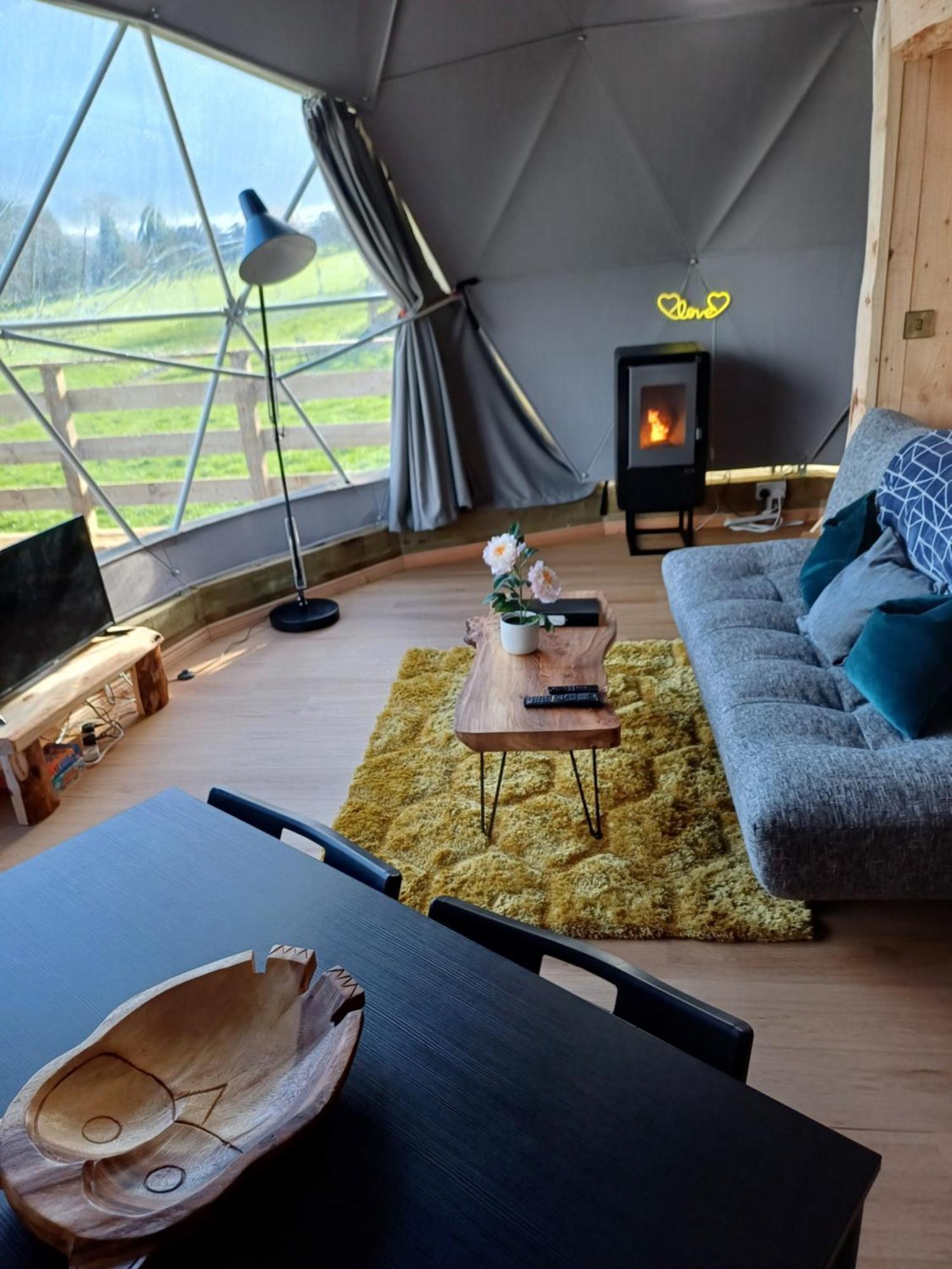 Little River Glamping Ballymoney Exterior foto